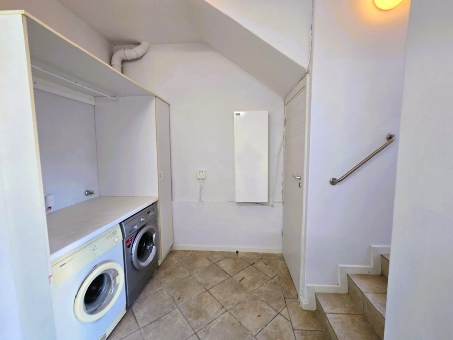 2 Bedroom Property for Sale in Wilderness Central Western Cape